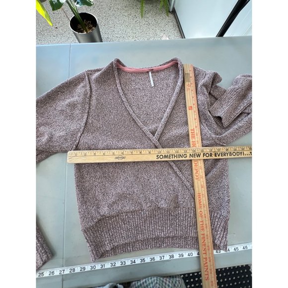 Free People Going for Gold Faux Wrap Sweater Women XL Pink Cozy Knit Fall Staple - Picture 5 of 10